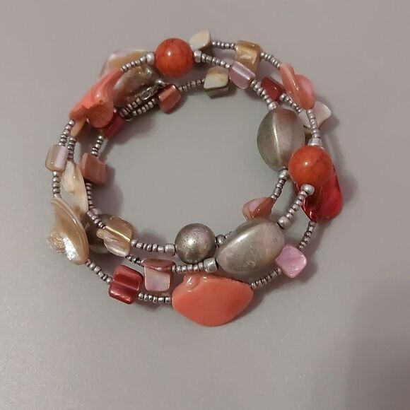 Multicolor Mother of Pearl Shell Beaded Coil Bracelet - Picture 2 of 5